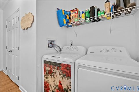 Tiny photo for 10885 Zilles Road, Dinwiddie, VA 23824 (MLS # 2602327)