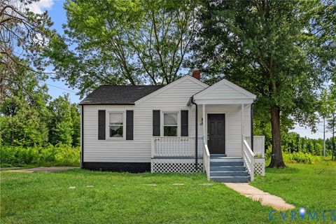Photo of 500 Cavalier Circle, Richmond, VA 23224 (MLS # 2616708)