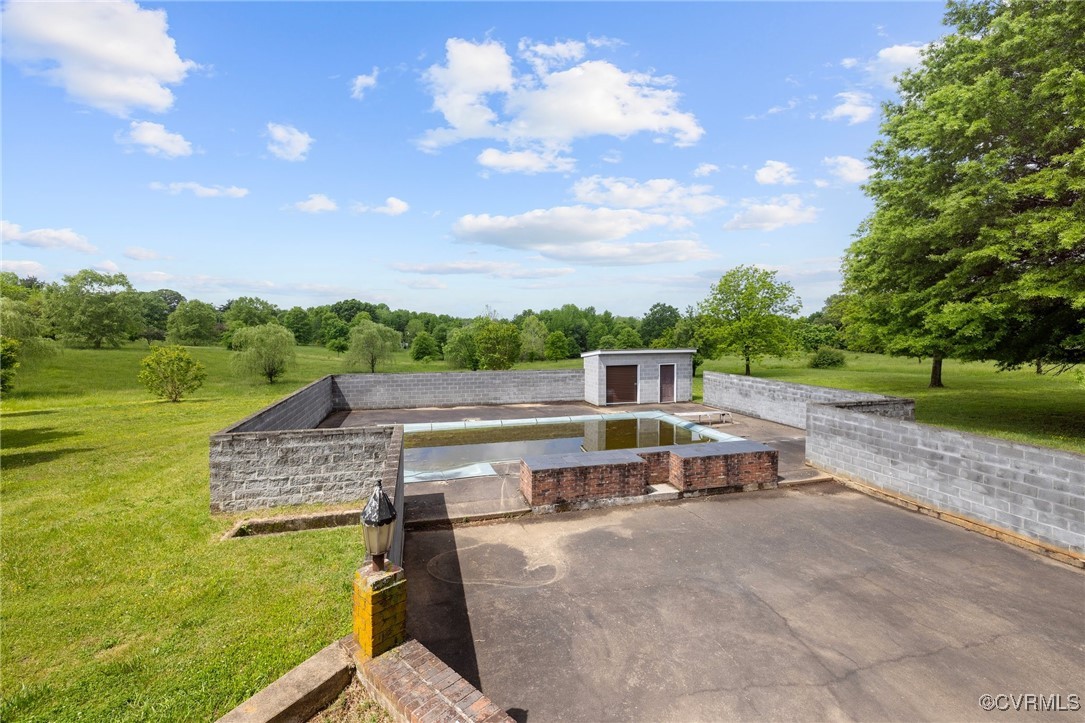 Cartersville, Virginia 23027, United States, 4 Bedrooms Bedrooms, ,3 BathroomsBathrooms,Residential,Pending,18188