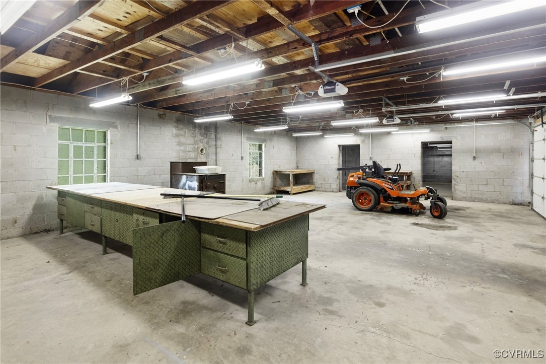 Cartersville, Virginia 23027, United States, 4 Bedrooms Bedrooms, ,3 BathroomsBathrooms,Residential,Pending,18188