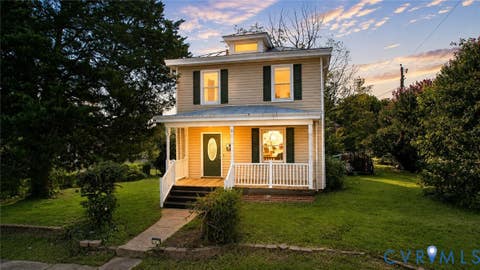 Photo of 303 Cameron Avenue, Colonial Heights, VA 23834 (MLS # 2623443)
