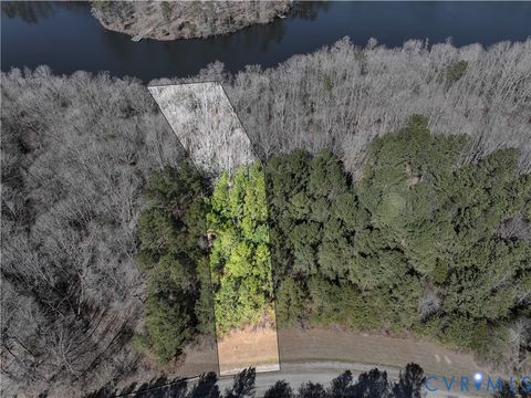 Tiny photo for 79 E Sunrise Drive, Warsaw, VA 22572 (MLS # 2602505)