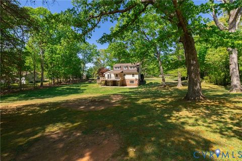 Tiny photo for 8901 Green Street, Amelia Courthouse, VA 23002 (MLS # 2605103)