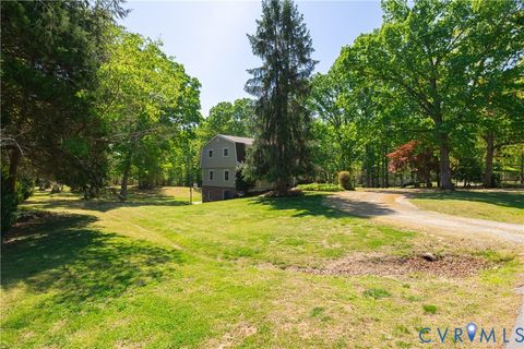 Tiny photo for 8901 Green Street, Amelia Courthouse, VA 23002 (MLS # 2605103)