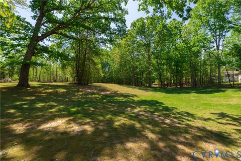 Tiny photo for 8901 Green Street, Amelia Courthouse, VA 23002 (MLS # 2605103)