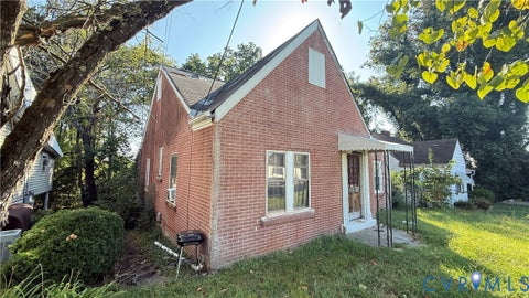 Tiny photo for 1012 Chatham Heights, Martinsville, VA 24112 (MLS # 2626333)