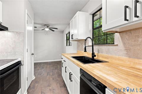 Tiny photo for 85 Columbia Road, Cartersville, VA 23027 (MLS # 2622927)