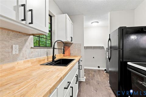 Tiny photo for 85 Columbia Road, Cartersville, VA 23027 (MLS # 2622927)