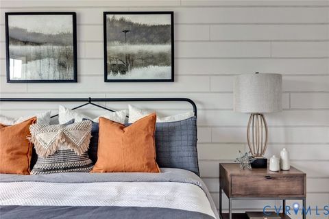 Tiny photo for 925 Charlemagne Road, Midlothian, VA 23114 (MLS # 2611904)