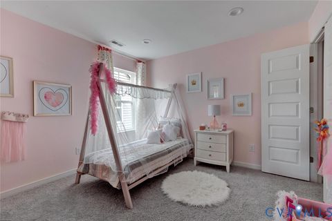 Tiny photo for 925 Charlemagne Road, Midlothian, VA 23114 (MLS # 2611904)