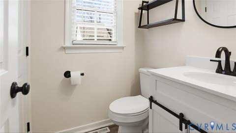 Tiny photo for 14116 Trailtop Terrace, Colonial Heights, VA 23834 (MLS # 2616229)