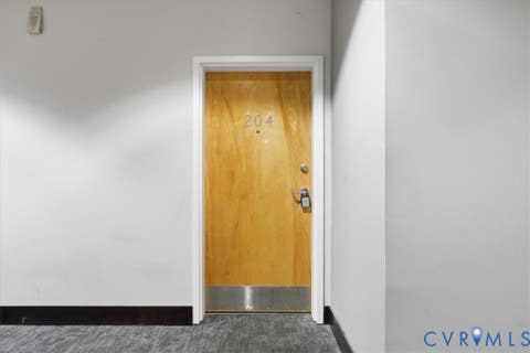 Tiny photo for 1333 W Broad Street #U204, Richmond, VA 23220 (MLS # 2620922)