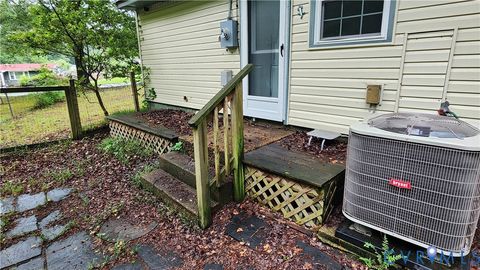 Tiny photo for 1441 Stansbury Avenue, Richmond, VA 23225 (MLS # 2614297)