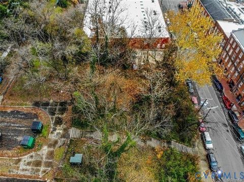 Tiny photo for 2400 E Franklin Street, Richmond, VA 23223 (MLS # 2533147)