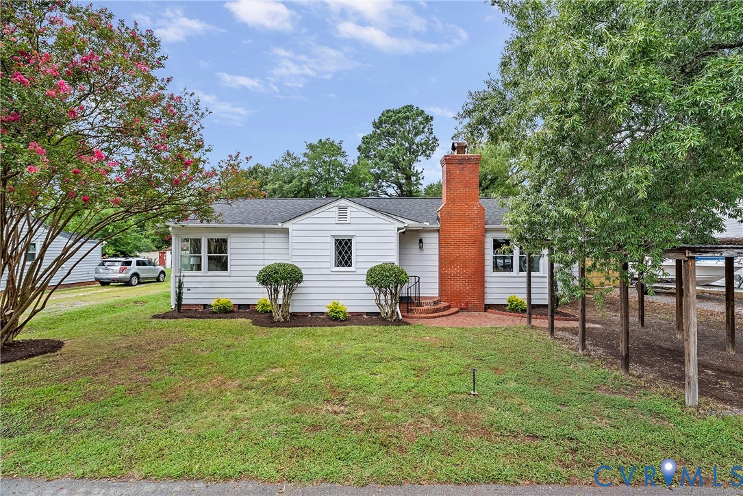 17 Rodes Avenue