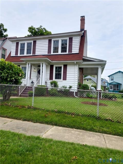 Photo of 2811 Woodcliff Avenue, Richmond, VA 23222 (MLS # 2622875)