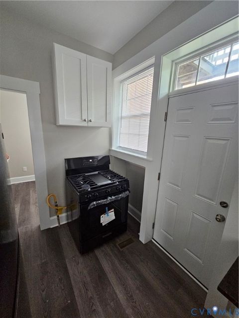 Tiny photo for 2817 W Grace Street #1, Richmond, VA 23221 (MLS # 2522186)