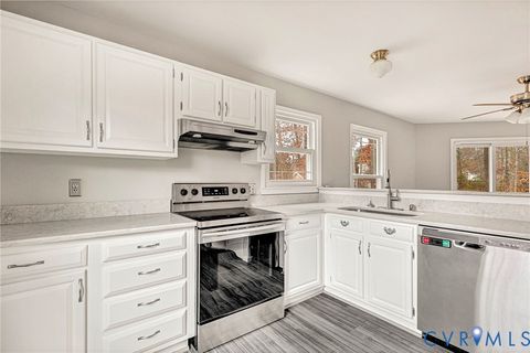 Tiny photo for 319 Lake Caroline Drive, Ruther Glen, VA 22546 (MLS # 2532155)