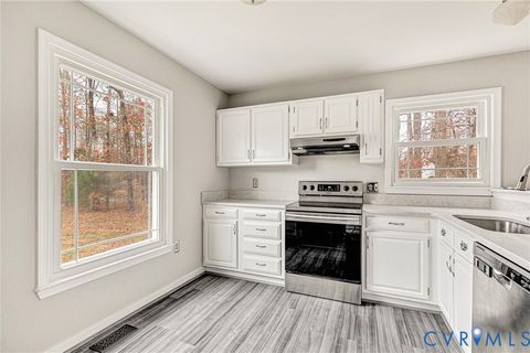 Tiny photo for 319 Lake Caroline Drive, Ruther Glen, VA 22546 (MLS # 2532155)