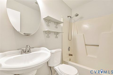 Tiny photo for 319 Lake Caroline Drive, Ruther Glen, VA 22546 (MLS # 2532155)