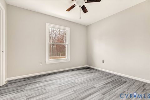 Tiny photo for 319 Lake Caroline Drive, Ruther Glen, VA 22546 (MLS # 2532155)