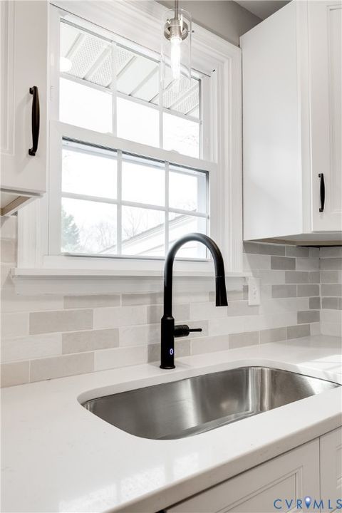 Tiny photo for 1706 Winding Way, North Chesterfield, VA 23235 (MLS # 2605837)