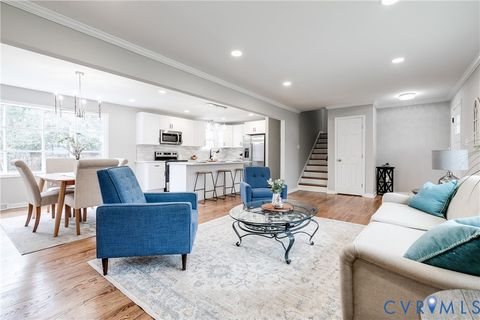 Tiny photo for 1706 Winding Way, North Chesterfield, VA 23235 (MLS # 2605837)