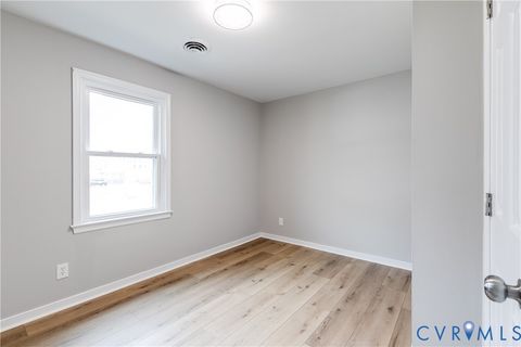 Tiny photo for 1706 Winding Way, North Chesterfield, VA 23235 (MLS # 2605837)