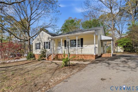 Photo of 2842 Pine Meadows Circle, Chester, VA 23831 (MLS # 2608385)