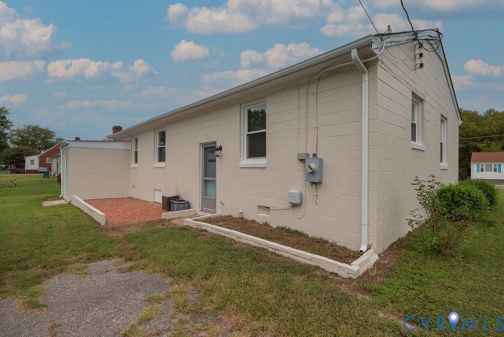 2009 Springdale Road