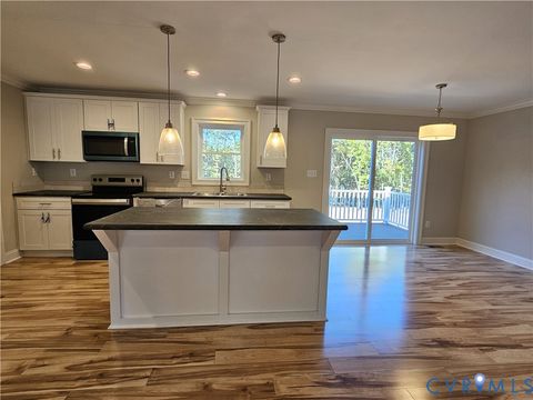 Tiny photo for 121 Sharps Creek Drive, Scottsville, VA 24590 (MLS # 2608697)