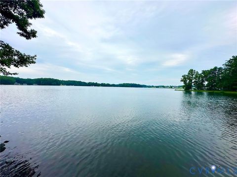 Photo of Lot 200 Boomerang Loop, Louisa, VA 23117 (MLS # 2523042)