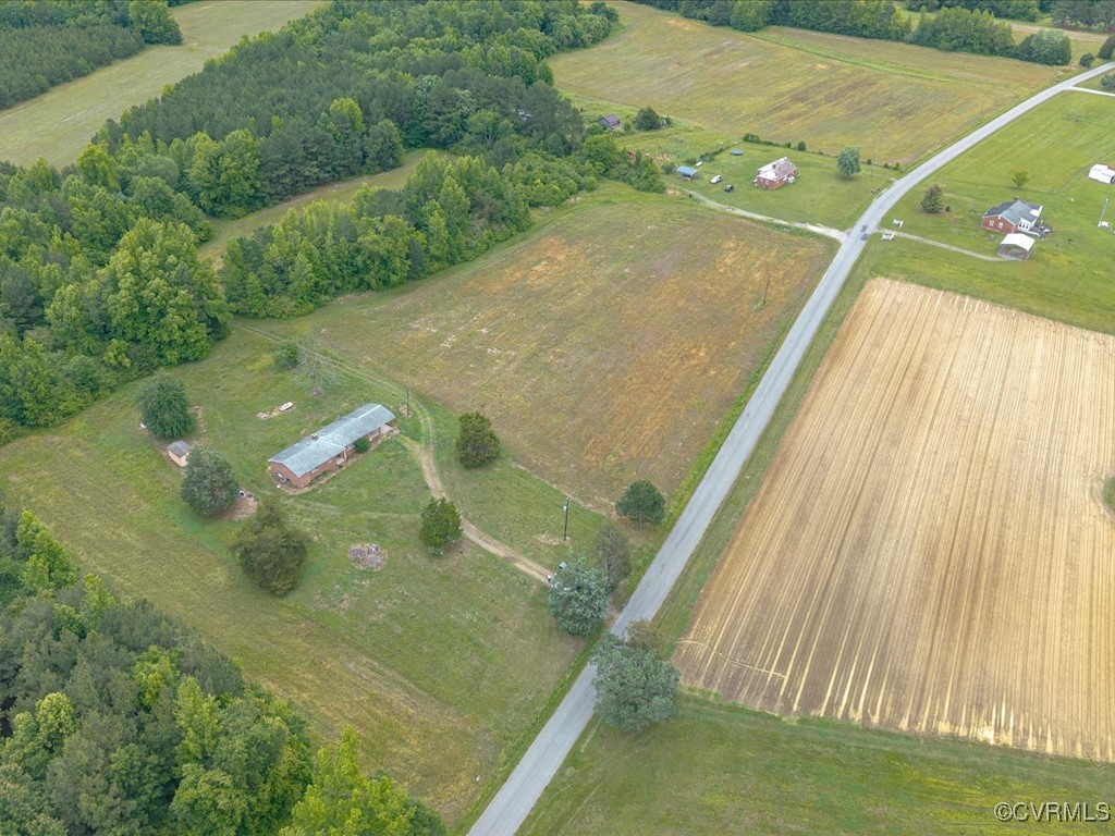 7849 Lew Jones Rd