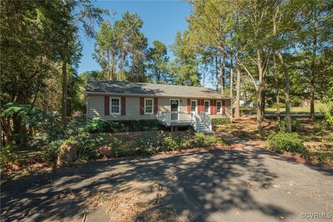 A home in South Chesterfield