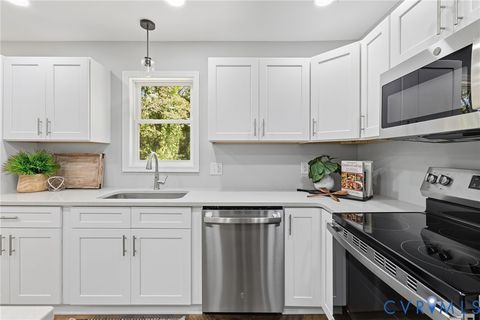 Tiny photo for 310 Stratton Street, Crewe, VA 23930 (MLS # 2528427)