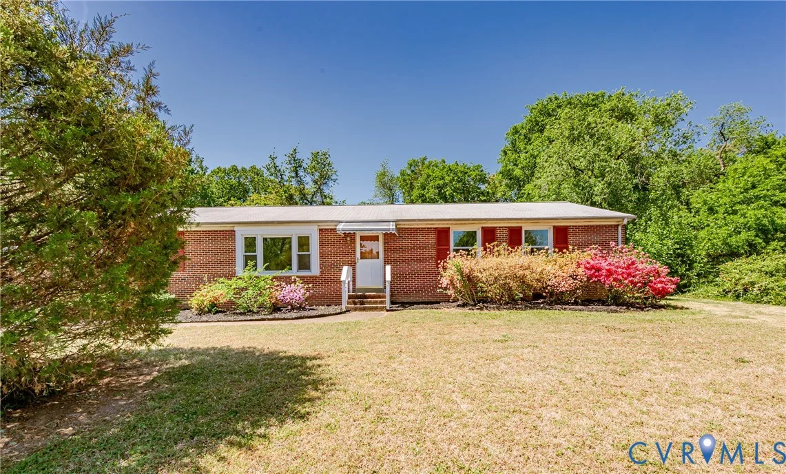7331 Sandy Lane