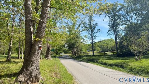 Tiny photo for 4683 Buffalo Road, Buchanan, VA 24066 (MLS # 2612182)