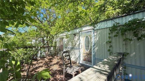Tiny photo for 26 Compton Lane, Buchanan, VA 24066 (MLS # 2612177)