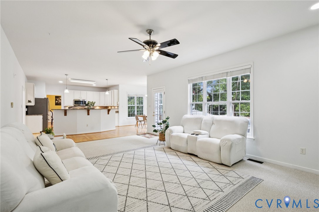 8382 Timberlake Green Drive