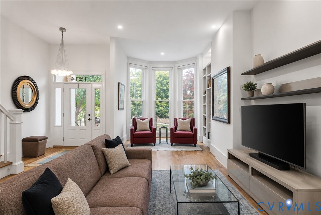 1214 Park Avenue
