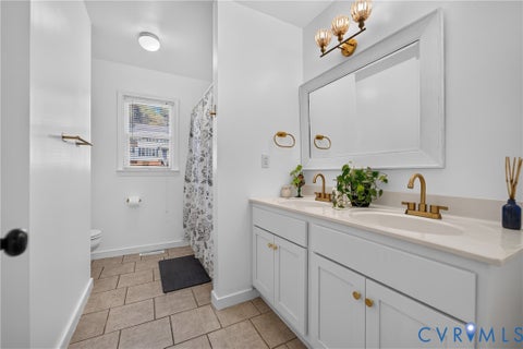 Tiny photo for 7225 Hartsdale Court, Chesterfield, VA 23832 (MLS # 2628026)