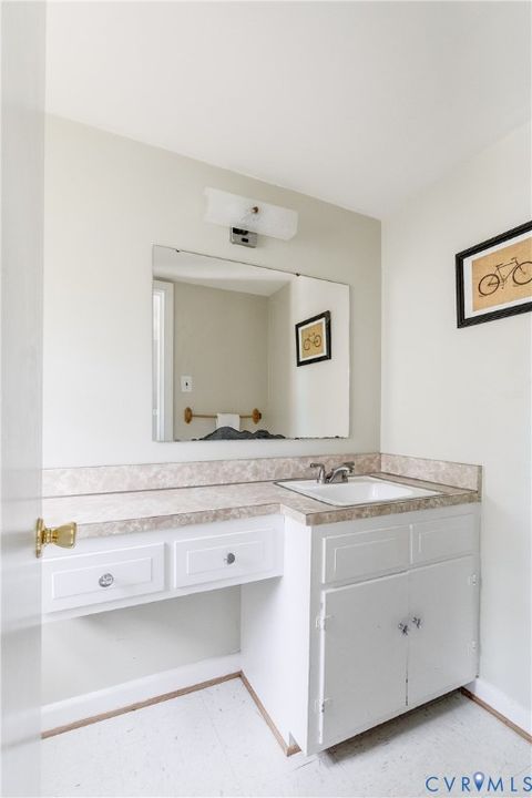Tiny photo for 10144 Garfield Road, Richmond, VA 23235 (MLS # 2611149)