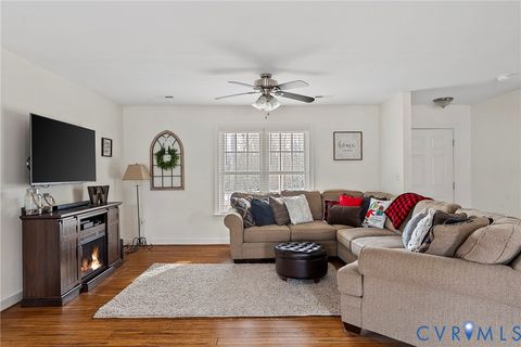 Tiny photo for 5112 Taz Court, Sandston, VA 23150 (MLS # 2532490)