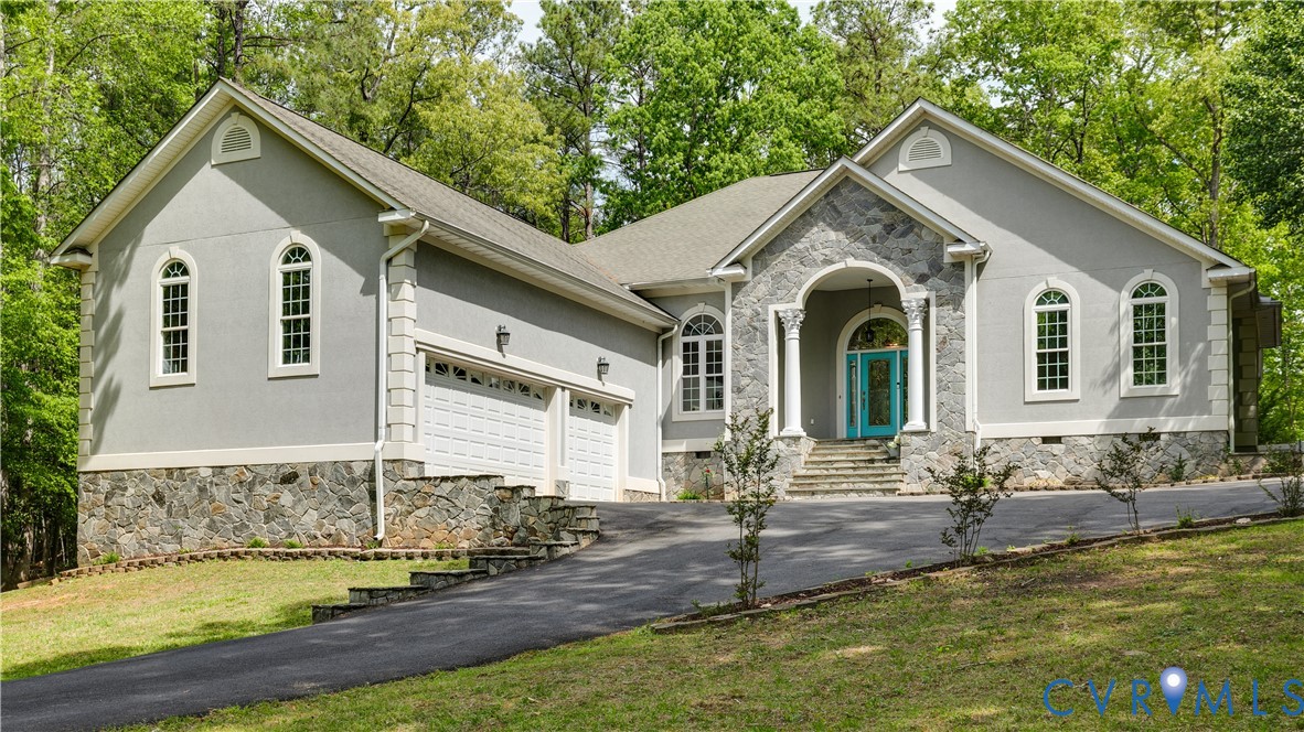 2022 Valley Springs Court
