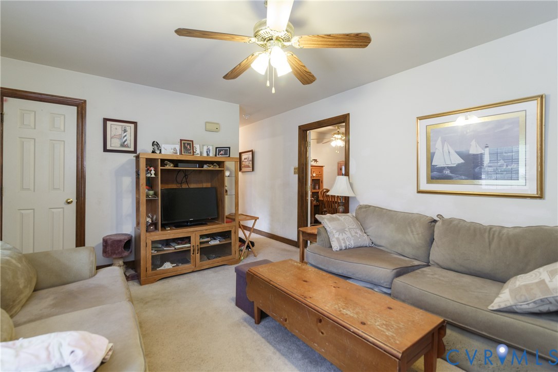 7092 Foxlair Drive