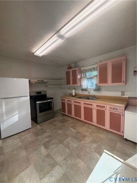 Tiny photo for 1313 Poplar Lawn Road, Blackstone, VA 23824 (MLS # 2608813)