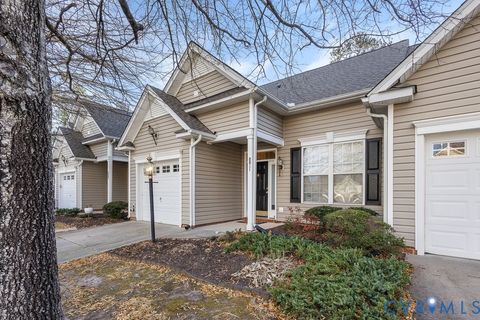 Photo of 8811 Providence Knoll Mews, Chesterfield, VA 23236 (MLS # 2533724)