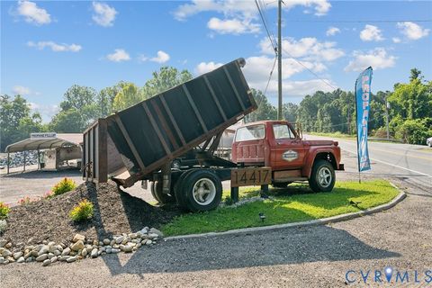 Photo of 14417 Courthouse Road, Dinwiddie, VA 23841 (MLS # 2601025)