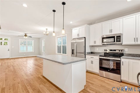 Tiny photo for 308 E 33rd Street, Richmond, VA 23224 (MLS # 2624474)