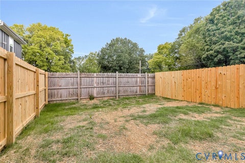 Tiny photo for 308 E 33rd Street, Richmond, VA 23224 (MLS # 2624474)